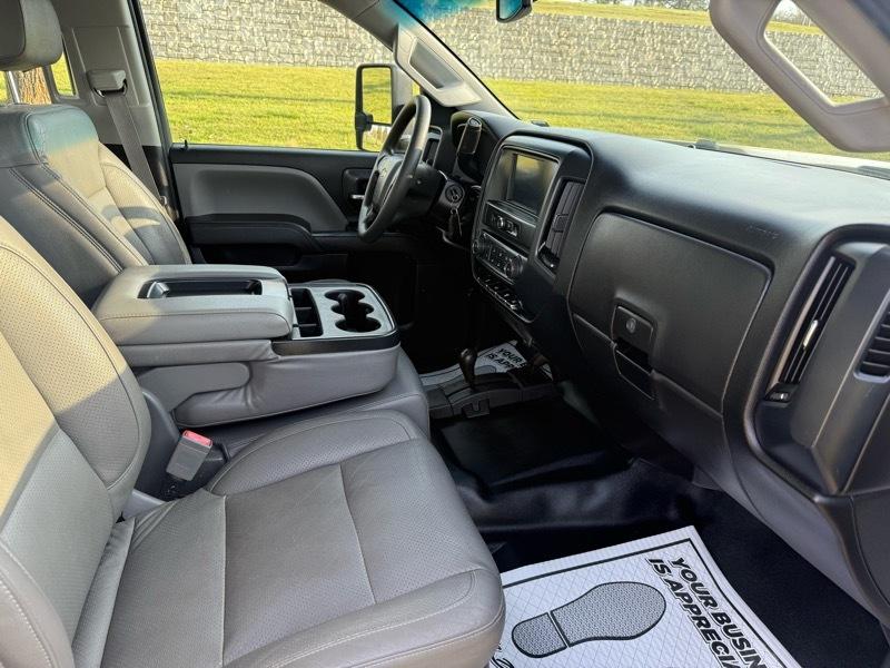 Chevrolet Silverado 3500HD Work Truck Crew Cab 4WD 2016