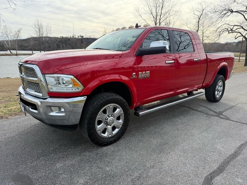 RAM 2500 Laramie Mega Cab 4WD 2014