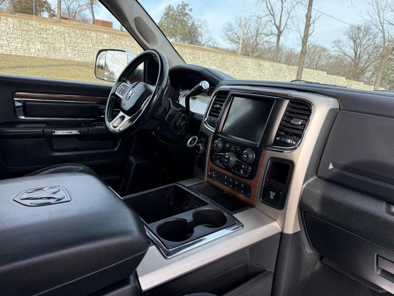 RAM 2500 Laramie Mega Cab 4WD 2014