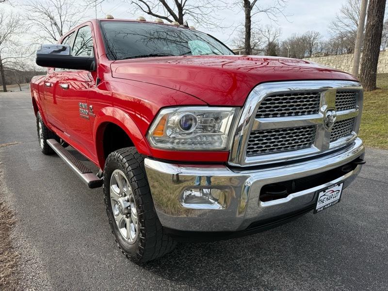 RAM 2500 Laramie Mega Cab 4WD 2014