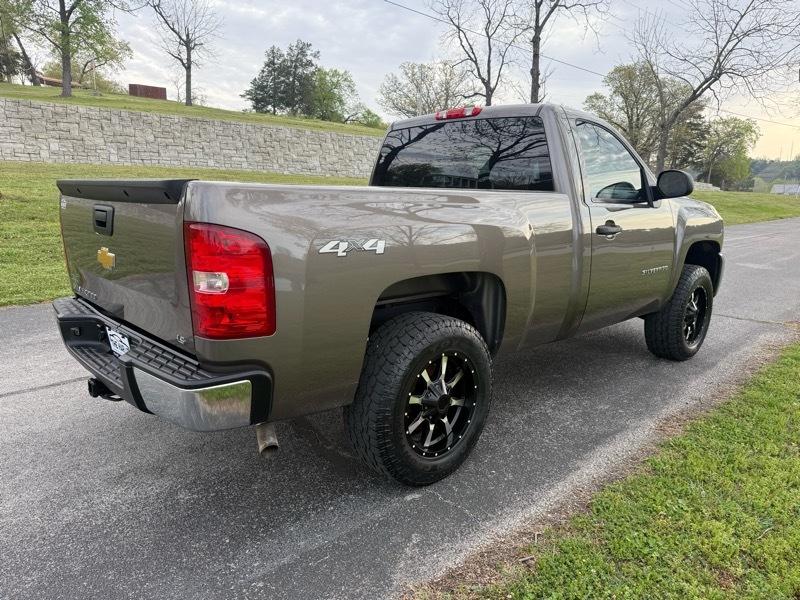 Chevrolet Silverado 1500 Work Truck Long Box 4WD 2012