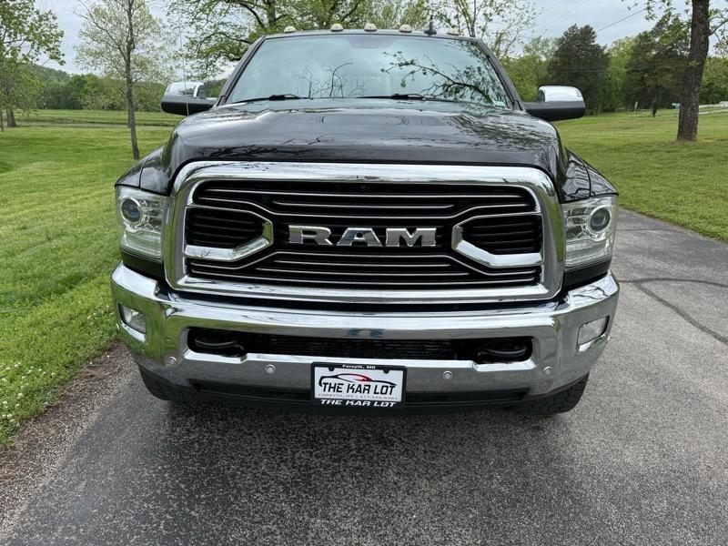 RAM 2500 Limited Mega Cab 4WD 2017