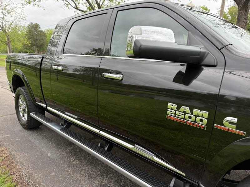 RAM 2500 Limited Mega Cab 4WD 2017