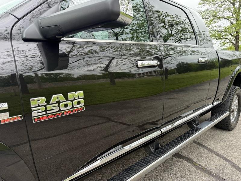 RAM 2500 Limited Mega Cab 4WD 2017