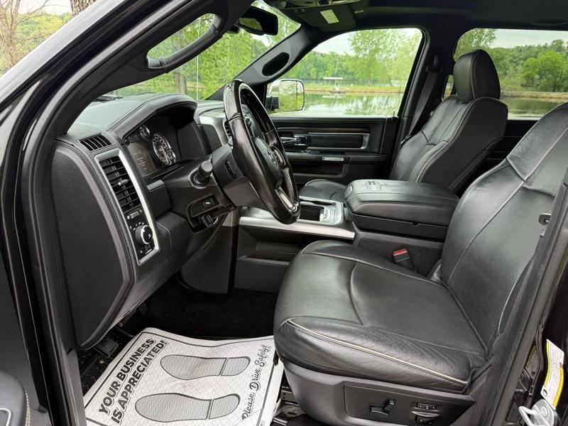 RAM 2500 Limited Mega Cab 4WD 2017