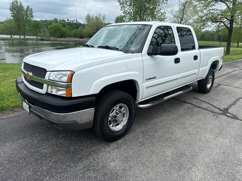 Chevrolet Silverado 2500HD LS Crew Cab Short Bed 4WD 2004