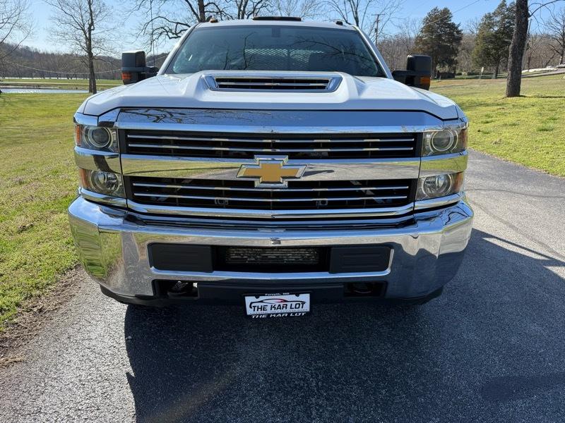 Chevrolet Silverado 3500HD Work Truck Crew Cab 4WD 2017