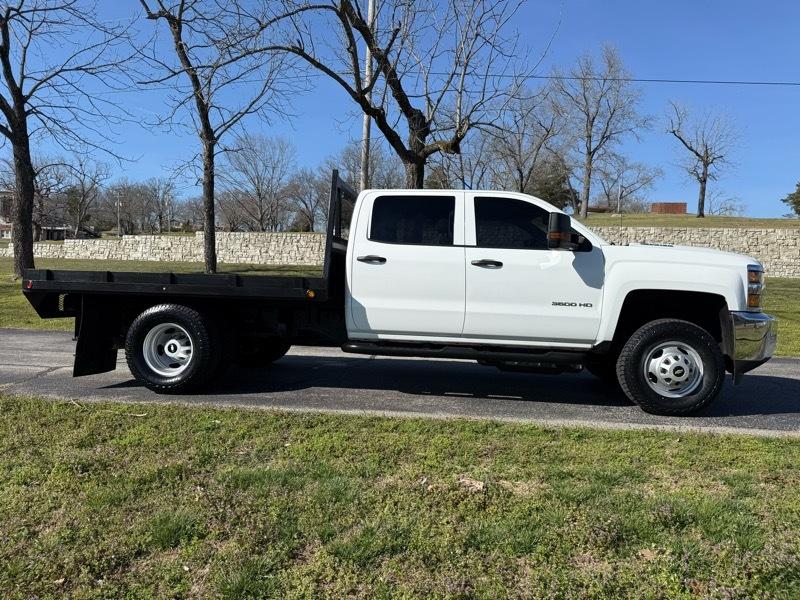 Chevrolet Silverado 3500HD Work Truck Crew Cab 4WD 2017