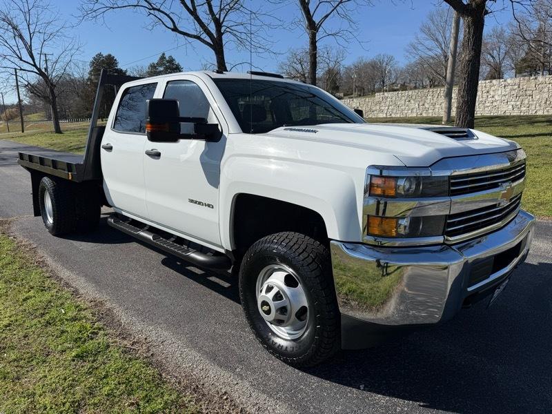 Chevrolet Silverado 3500HD Work Truck Crew Cab 4WD 2017