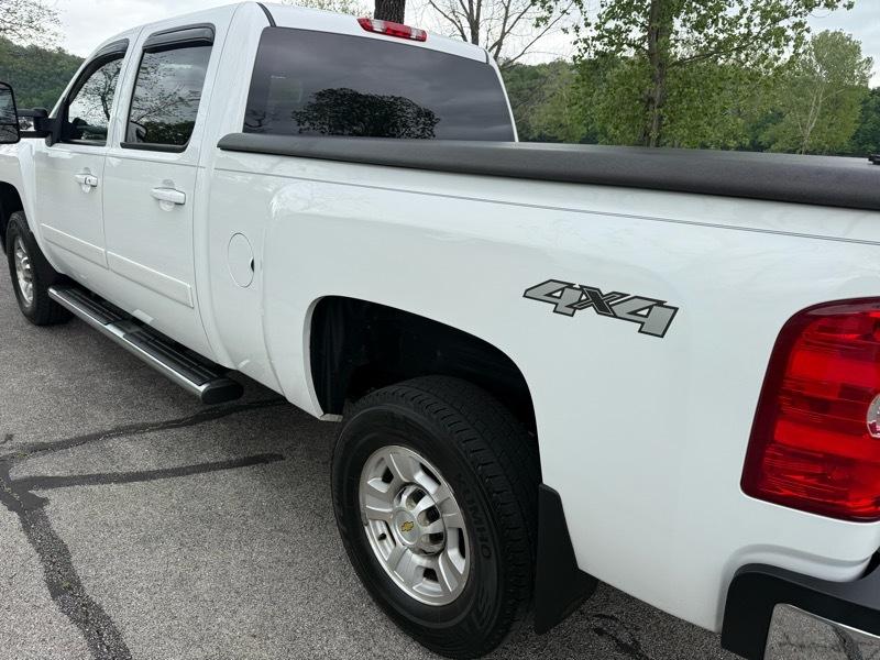 Chevrolet Silverado 2500HD LTZ Crew Cab Short Box 4WD 2008