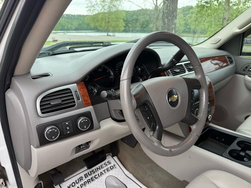 Chevrolet Silverado 2500HD LTZ Crew Cab Short Box 4WD 2008