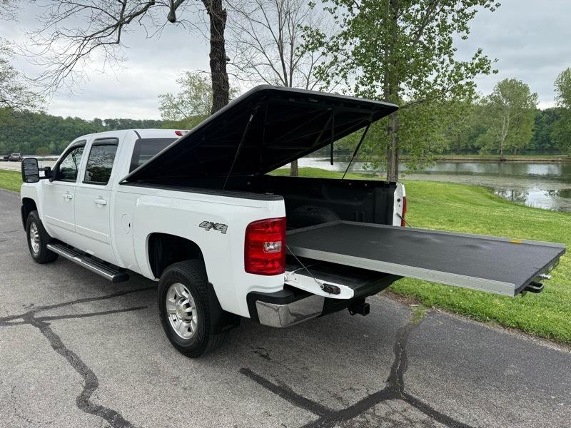 Chevrolet Silverado 2500HD LTZ Crew Cab Short Box 4WD 2008