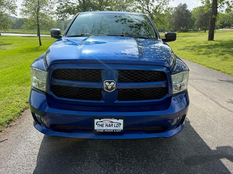 RAM 1500 Tradesman Quad Cab 4WD 2014