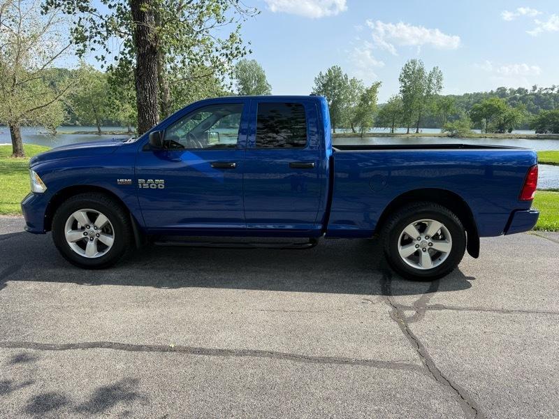 RAM 1500 Tradesman Quad Cab 4WD 2014
