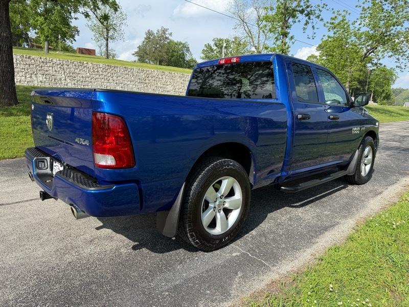 RAM 1500 Tradesman Quad Cab 4WD 2014