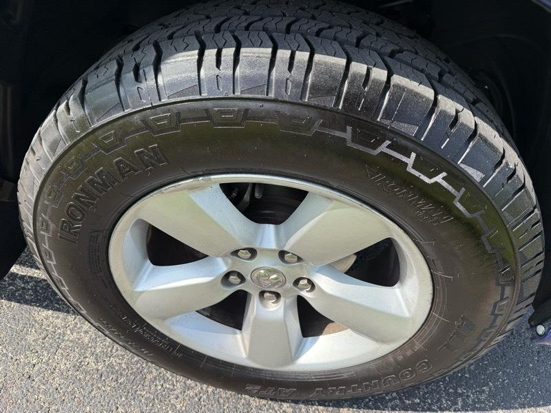 RAM 1500 Tradesman Quad Cab 4WD 2014