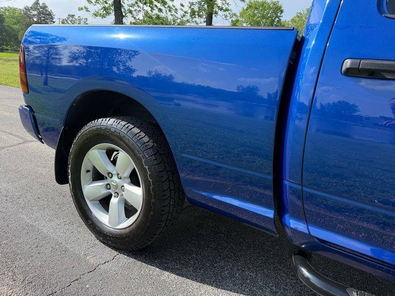 RAM 1500 Tradesman Quad Cab 4WD 2014