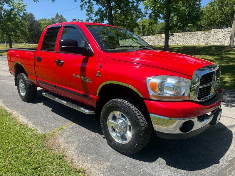 Dodge Ram 2500 SLT Quad Cab 4WD 2006