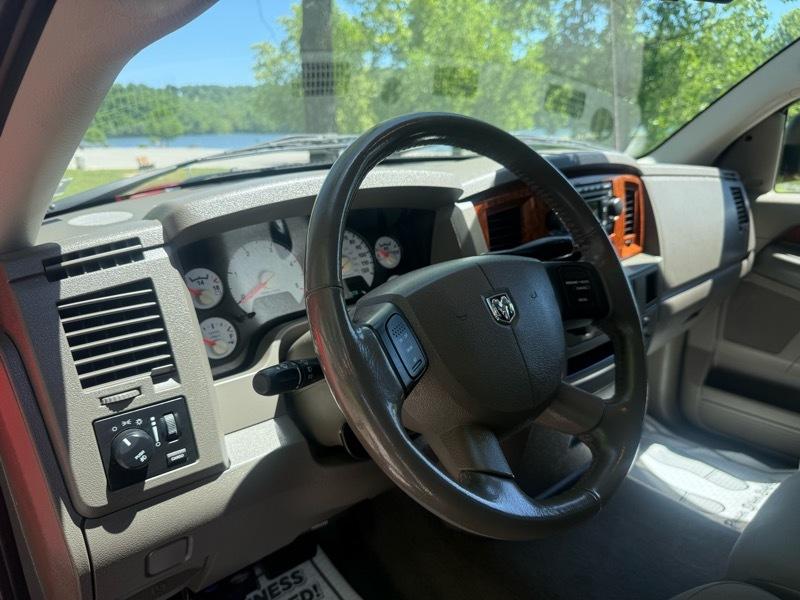 Dodge Ram 2500 SLT Quad Cab 4WD 2006
