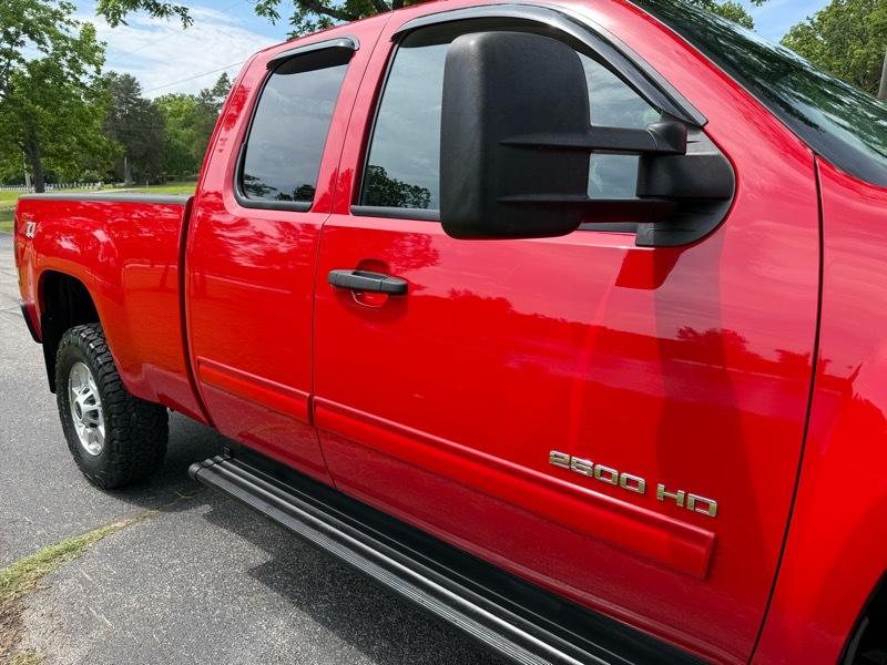 GMC Sierra 2500HD SLE Ext. Cab 4WD 2011