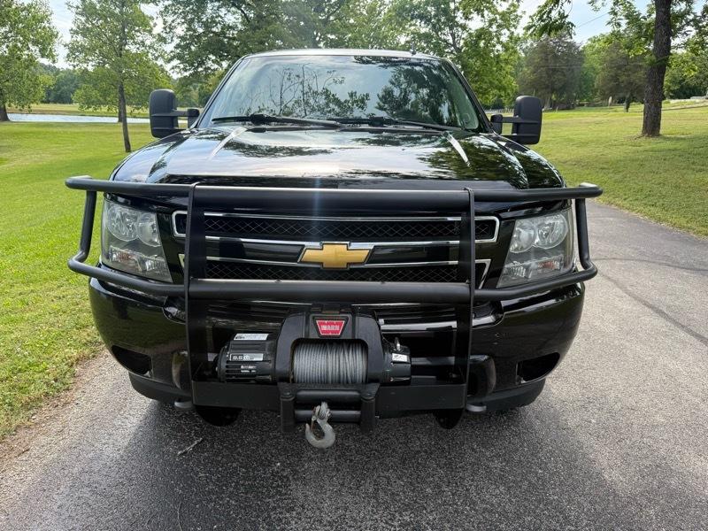 Chevrolet Suburban LS 2500 4WD 2012