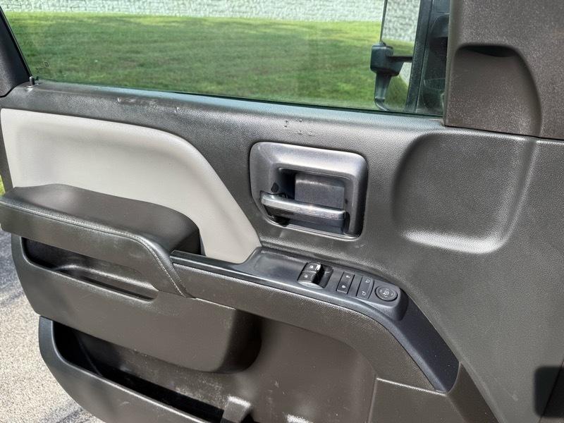 Chevrolet Silverado 3500HD Work Truck Long Box 4WD 2015