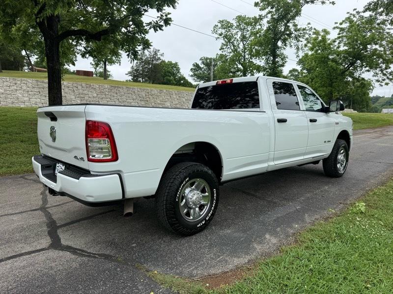 RAM 2500 Tradesman Crew Cab LWB 4WD 2022