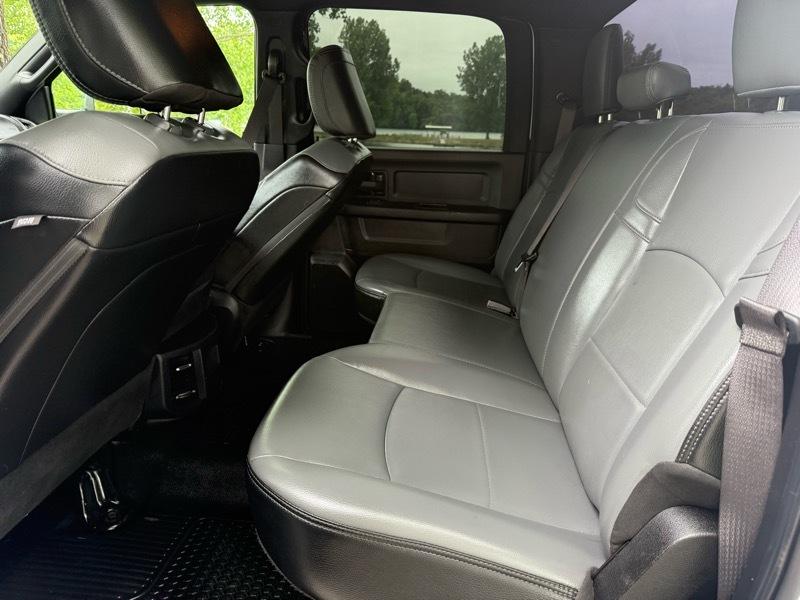 RAM 2500 Tradesman Crew Cab LWB 4WD 2022