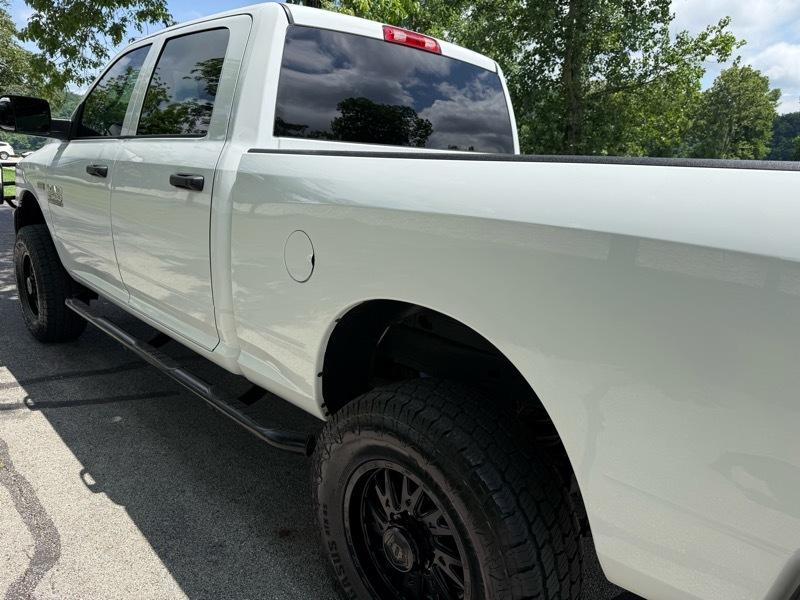 RAM 2500 Tradesman Crew Cab SWB 4WD 2018
