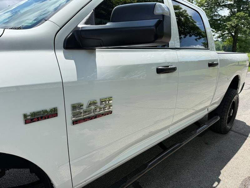 RAM 2500 Tradesman Crew Cab SWB 4WD 2018