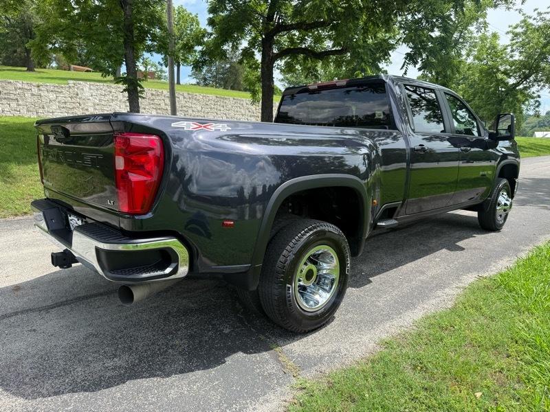 Chevrolet Silverado 3500HD LT Crew Cab 4WD 2024