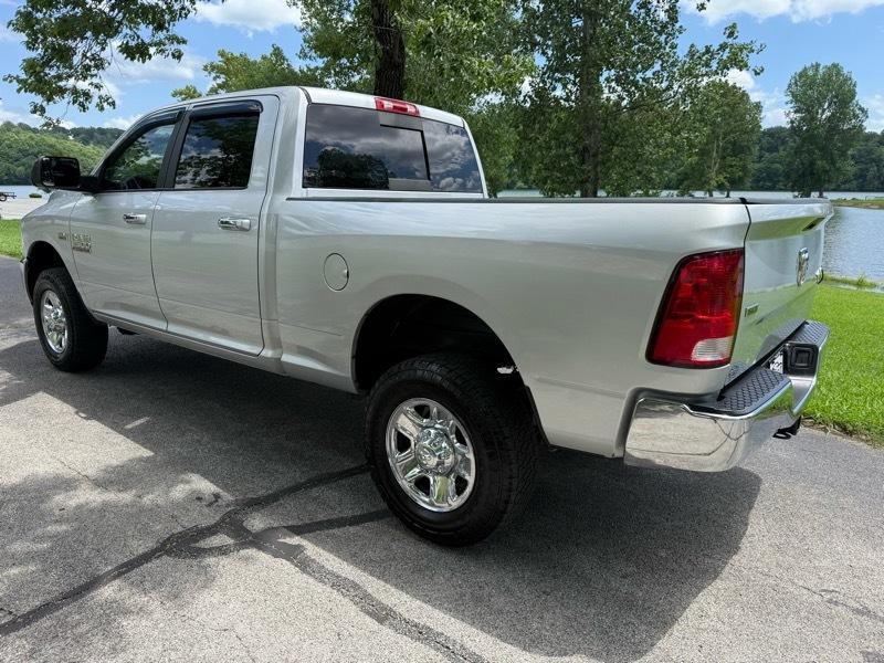 RAM 2500 SLT Crew Cab SWB 4WD 2017