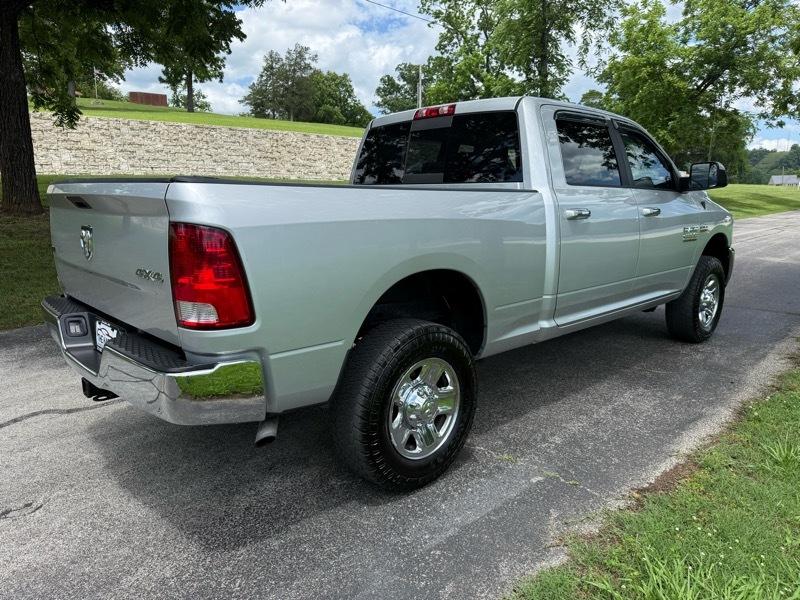 RAM 2500 SLT Crew Cab SWB 4WD 2017