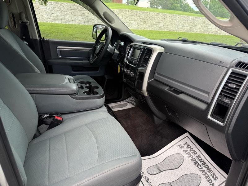RAM 2500 SLT Crew Cab SWB 4WD 2017
