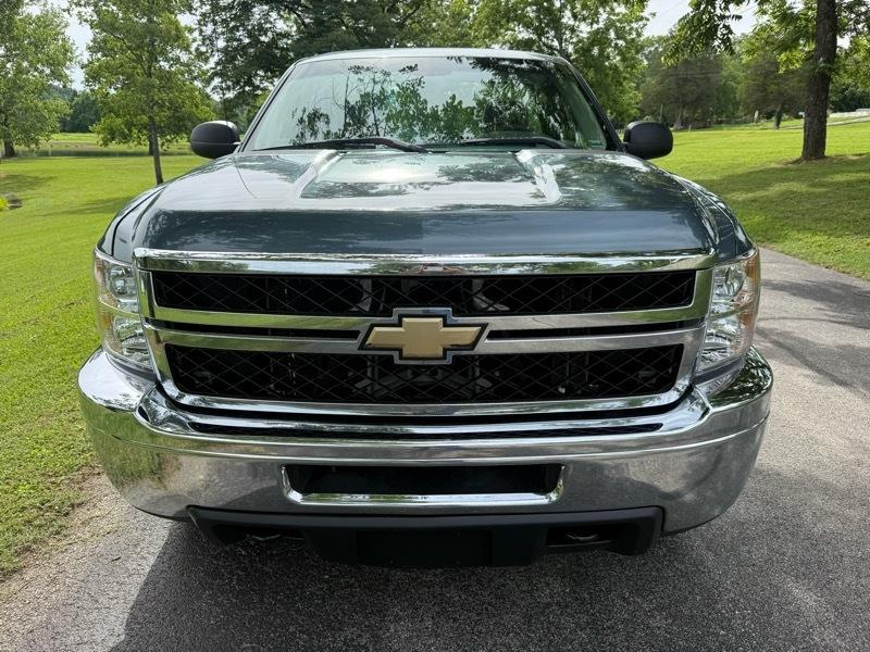 Chevrolet Silverado 2500HD Work Truck Long Box 4WD 2011