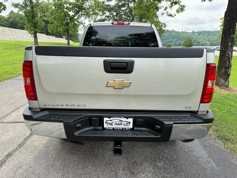 Chevrolet Silverado 2500HD Work Truck Ext. Cab Std. Box 4WD 2008
