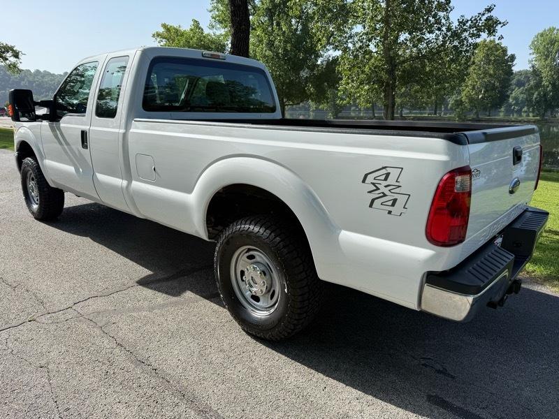 Ford F-250 SD XL SuperCab Long Bed 4WD 2013