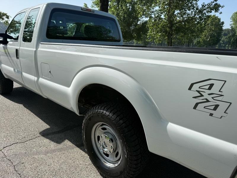 Ford F-250 SD XL SuperCab Long Bed 4WD 2013