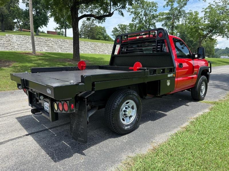 Chevrolet Silverado 2500HD Work Truck Long Bed 4WD 2004