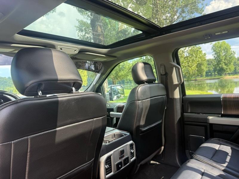Ford F-150 Lariat SuperCrew 6.5-ft. Bed 4WD 2017