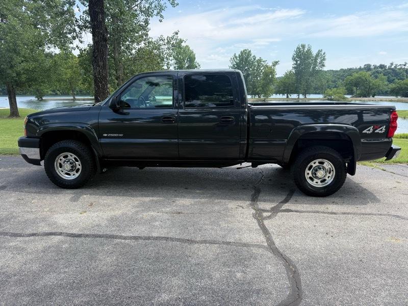 Chevrolet Silverado 2500HD Crew Cab Short Bed 4WD 2003