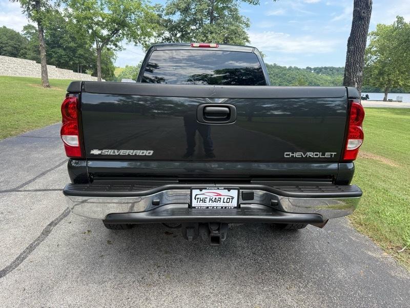 Chevrolet Silverado 2500HD Crew Cab Short Bed 4WD 2003