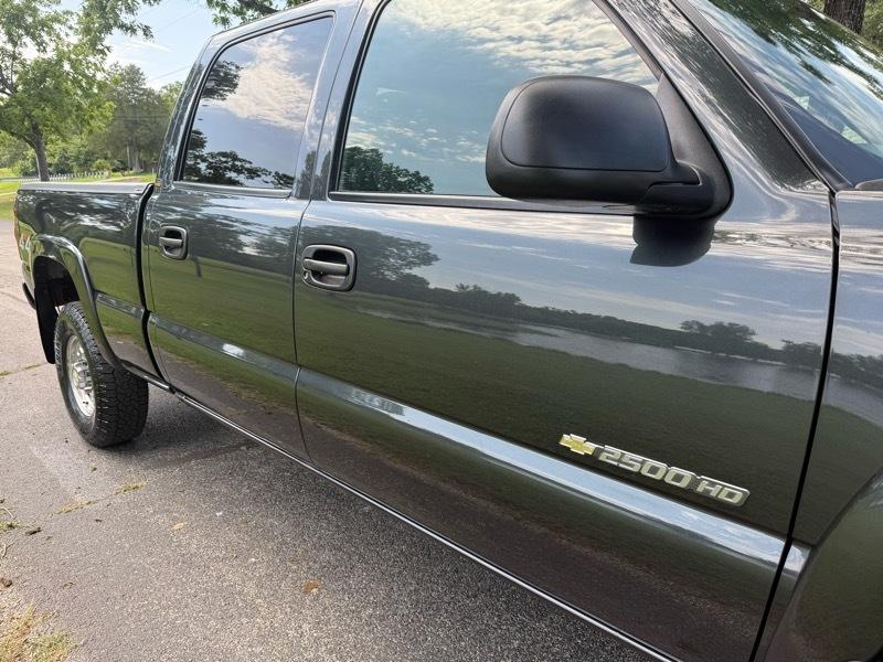 Chevrolet Silverado 2500HD Crew Cab Short Bed 4WD 2003