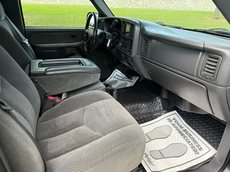 Chevrolet Silverado 2500HD Crew Cab Short Bed 4WD 2003