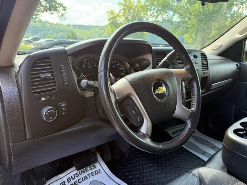 Chevrolet Silverado 1500 LT 4WD 2012