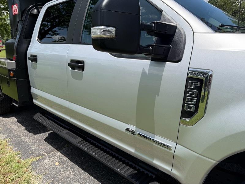 Ford F-350 SD XL Crew Cab Long Bed DRW 4WD 2018