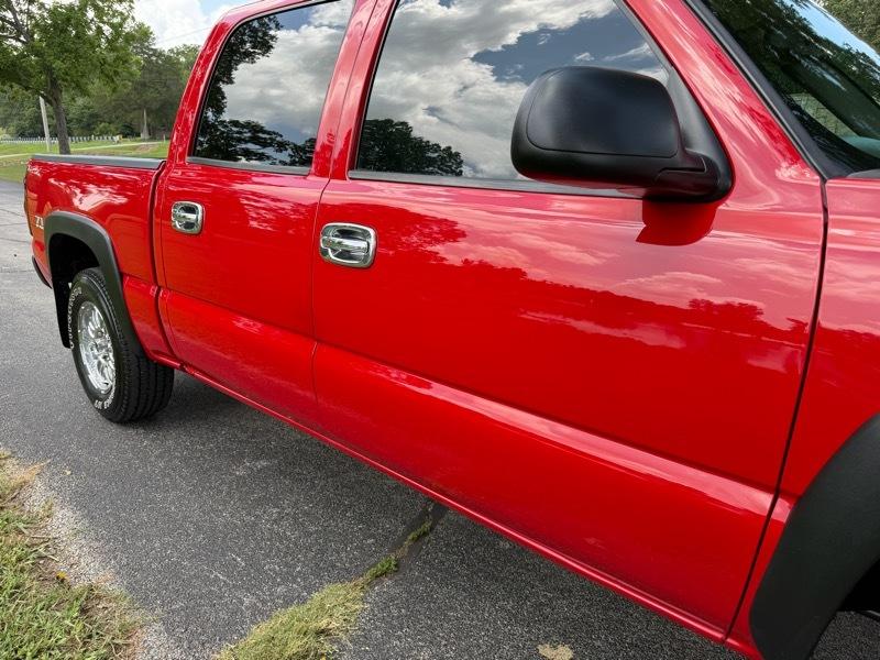 Chevrolet Silverado 1500 LS Crew Cab 4WD 2006