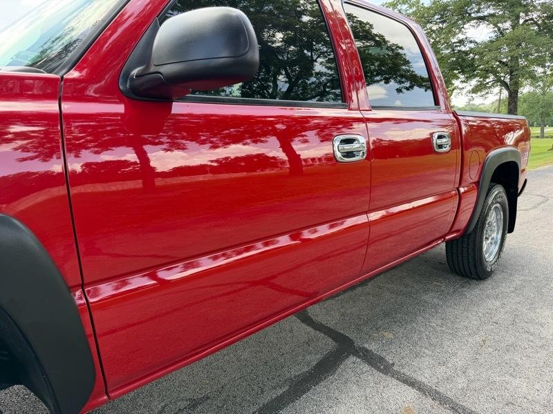 Chevrolet Silverado 1500 LS Crew Cab 4WD 2006