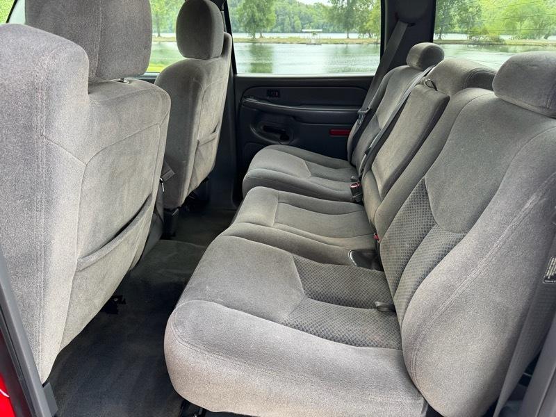 Chevrolet Silverado 1500 LS Crew Cab 4WD 2006