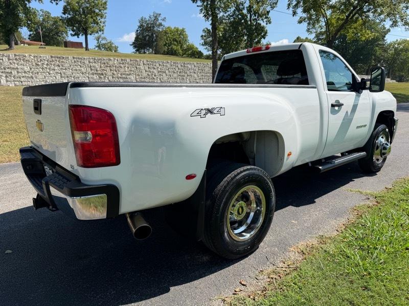 Chevrolet Silverado 3500HD Work Truck Long Box 4WD 2013